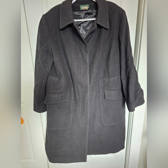 Harve Benard Jackets & Blazers - Harve Benard Classic Black Long Wool Pea Coat